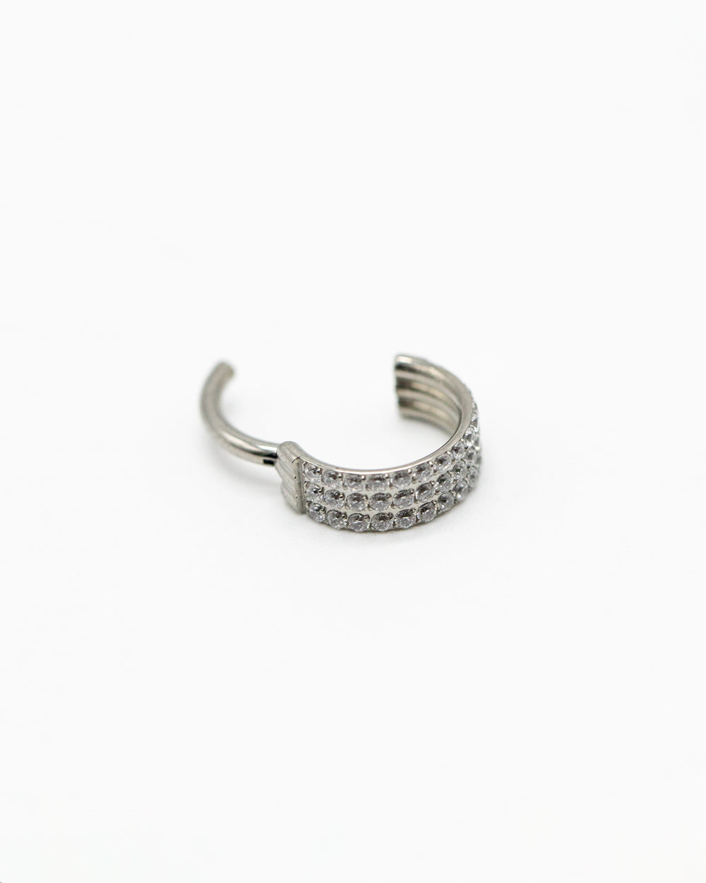 Clustered Crystals Titanium Hinged Ring