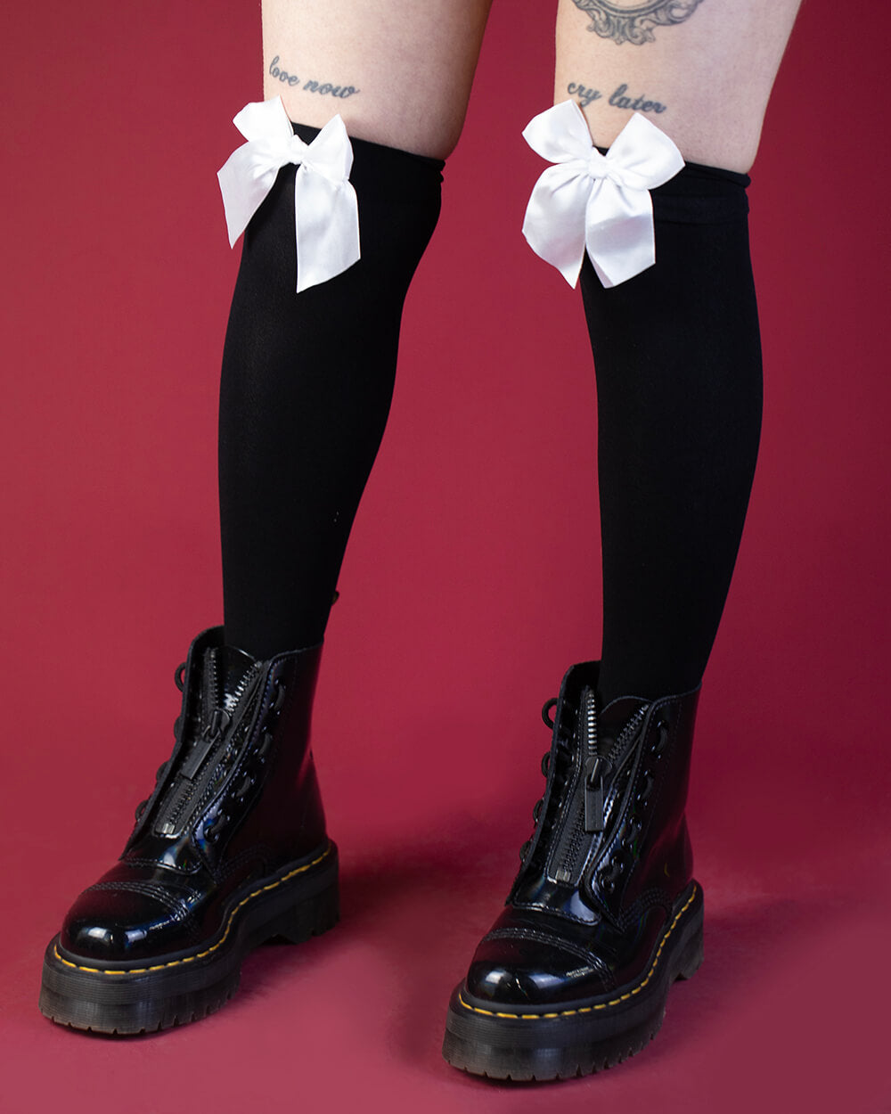 Bow Stockings Over The Knee