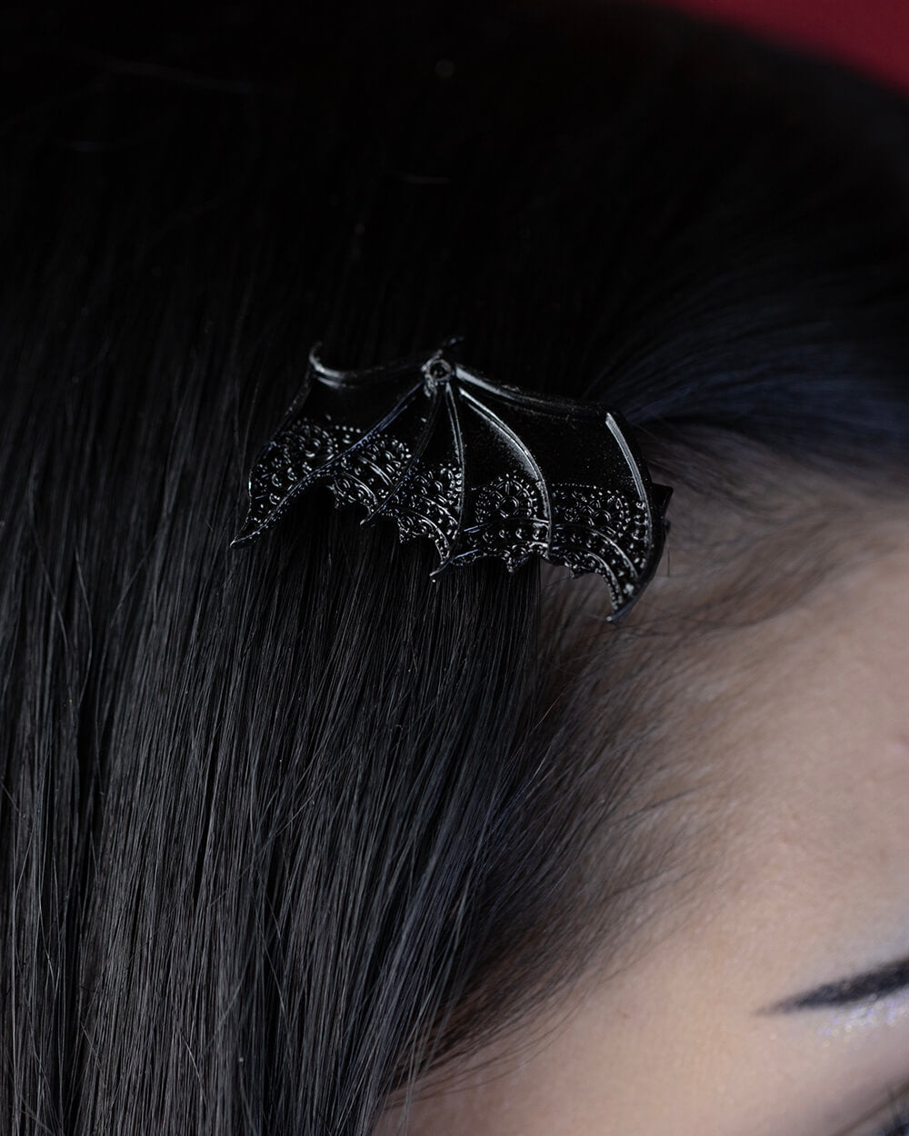 Sweet Vengeance Nosferatu wings Hair Clip
