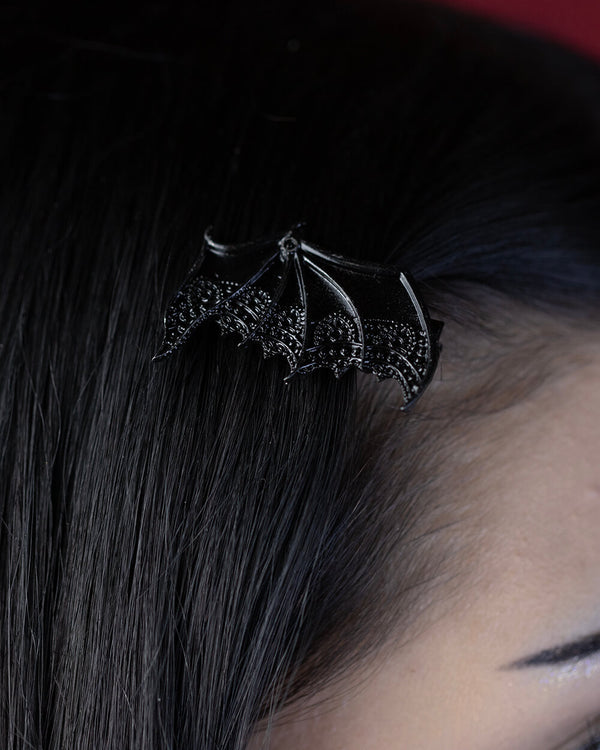 Sweet Vengeance Nosferatu wings Hair Clip