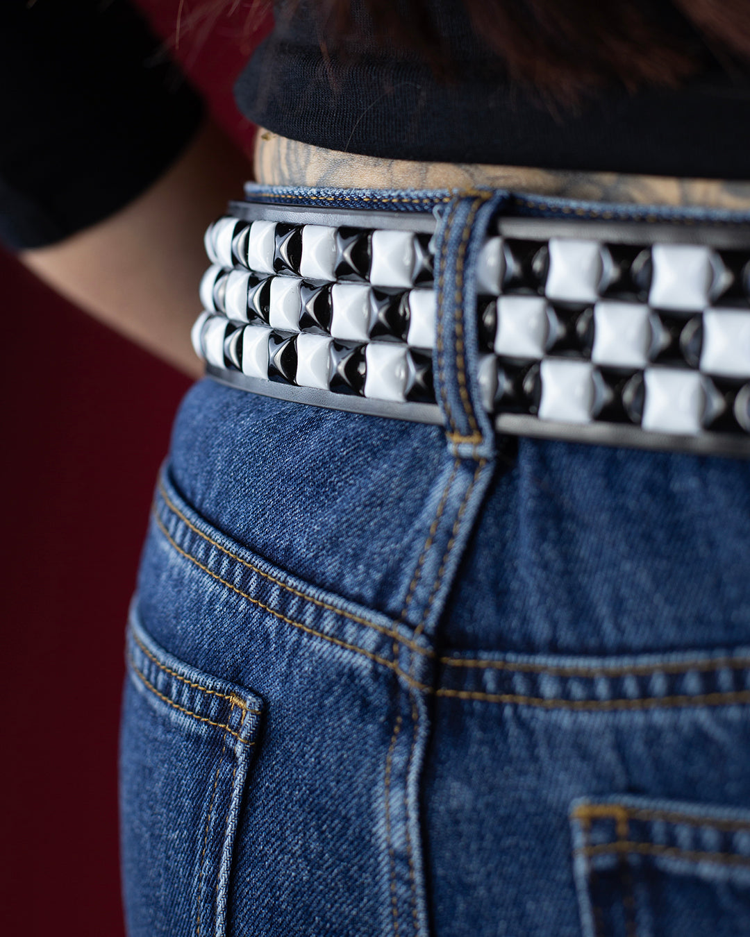 Sweet Vengeance Checkered Studded PU Belt – White/Black