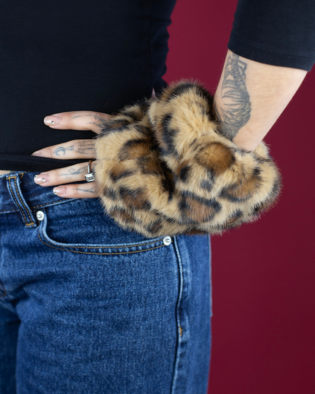 Sweet Vengeance Fluffy Leopard Hand Warmer Cuffs