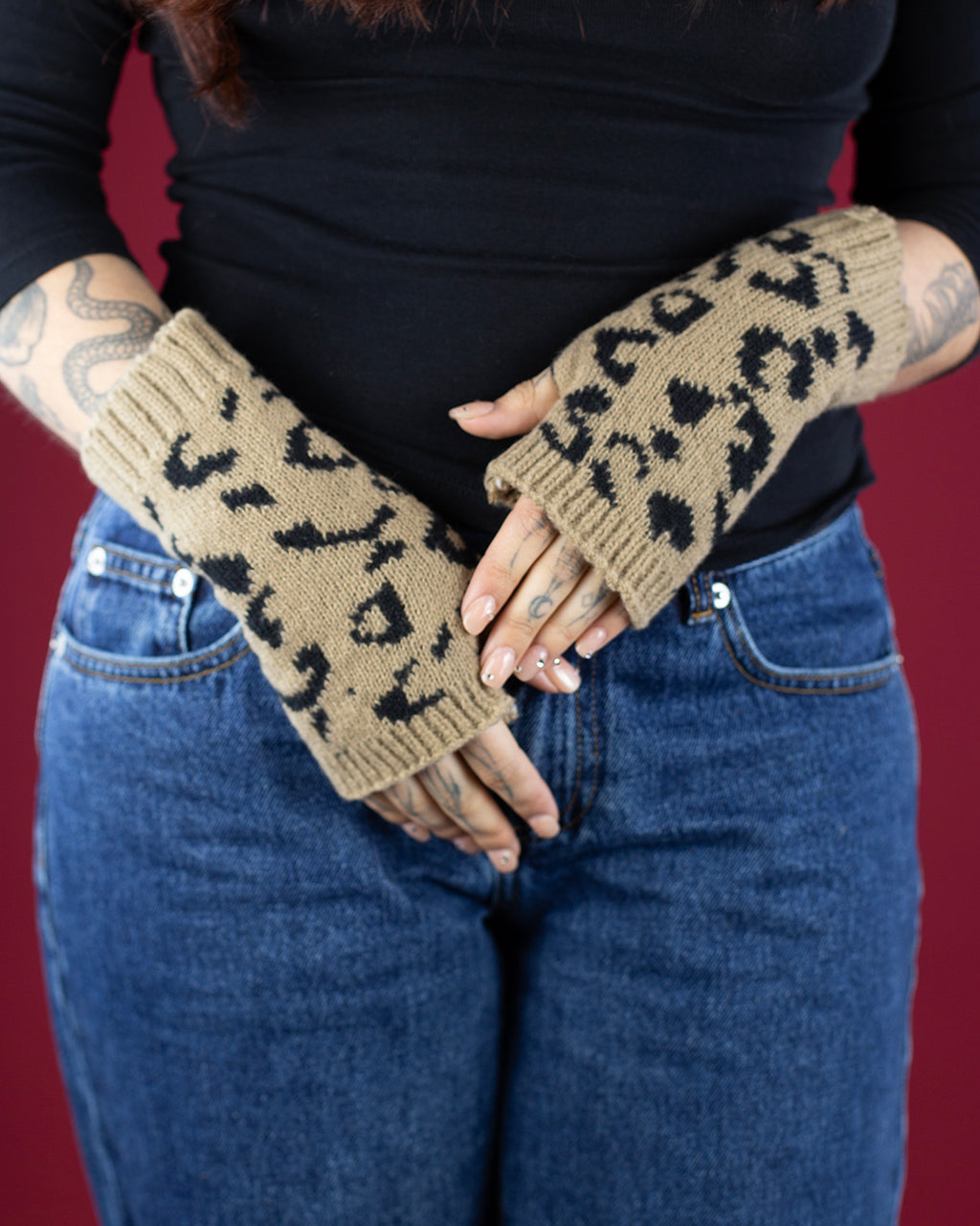 Sweet Vengeance Fingerless Mittens – Animal Print Tan/Black