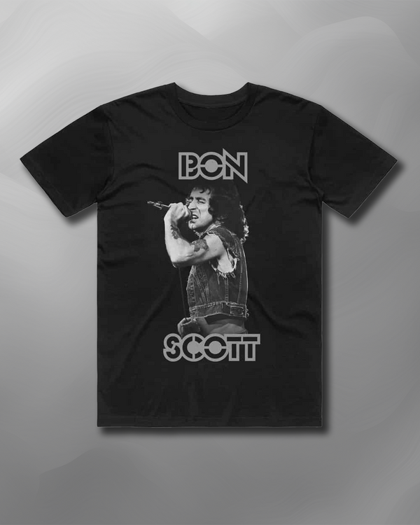 Bon Scott - Torso Singing T-Shirt