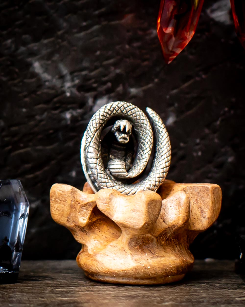 Cobra Brass Plug