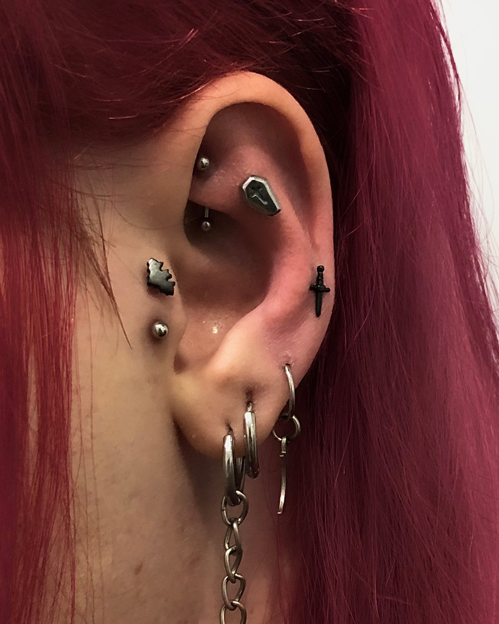 Gothic Obsidian Bat Labret Bar