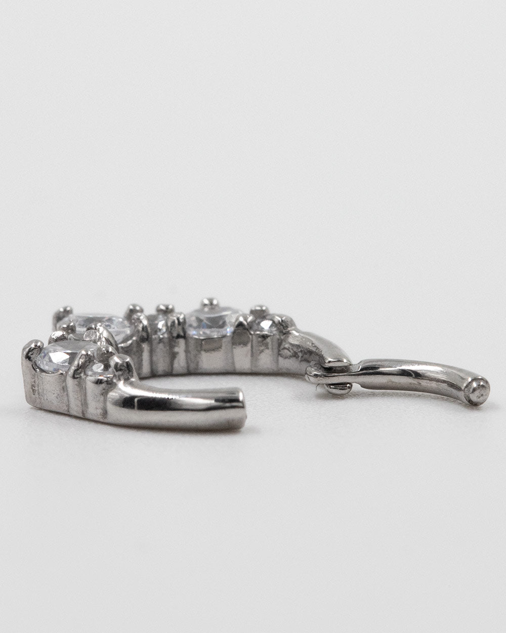 16 Gauge | 8mm 7 Cz Hinged Septum Clicker