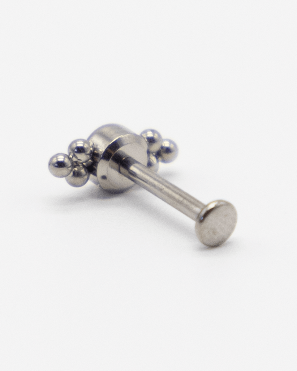 Internally Threaded CZ Cluster Titanium Labret Bar