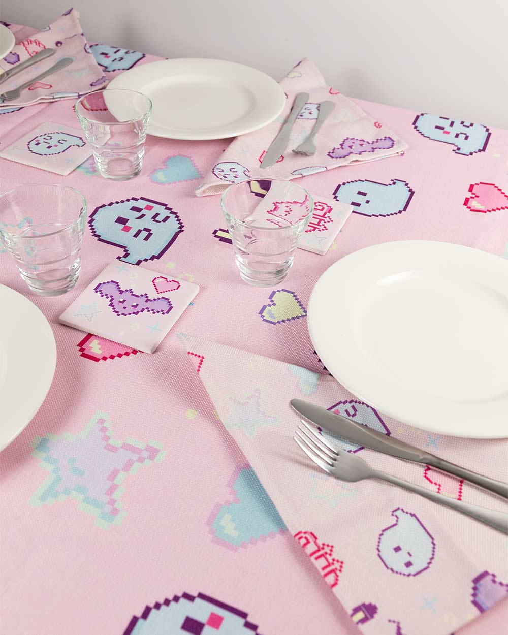 Pixel Pink Dinner Pack