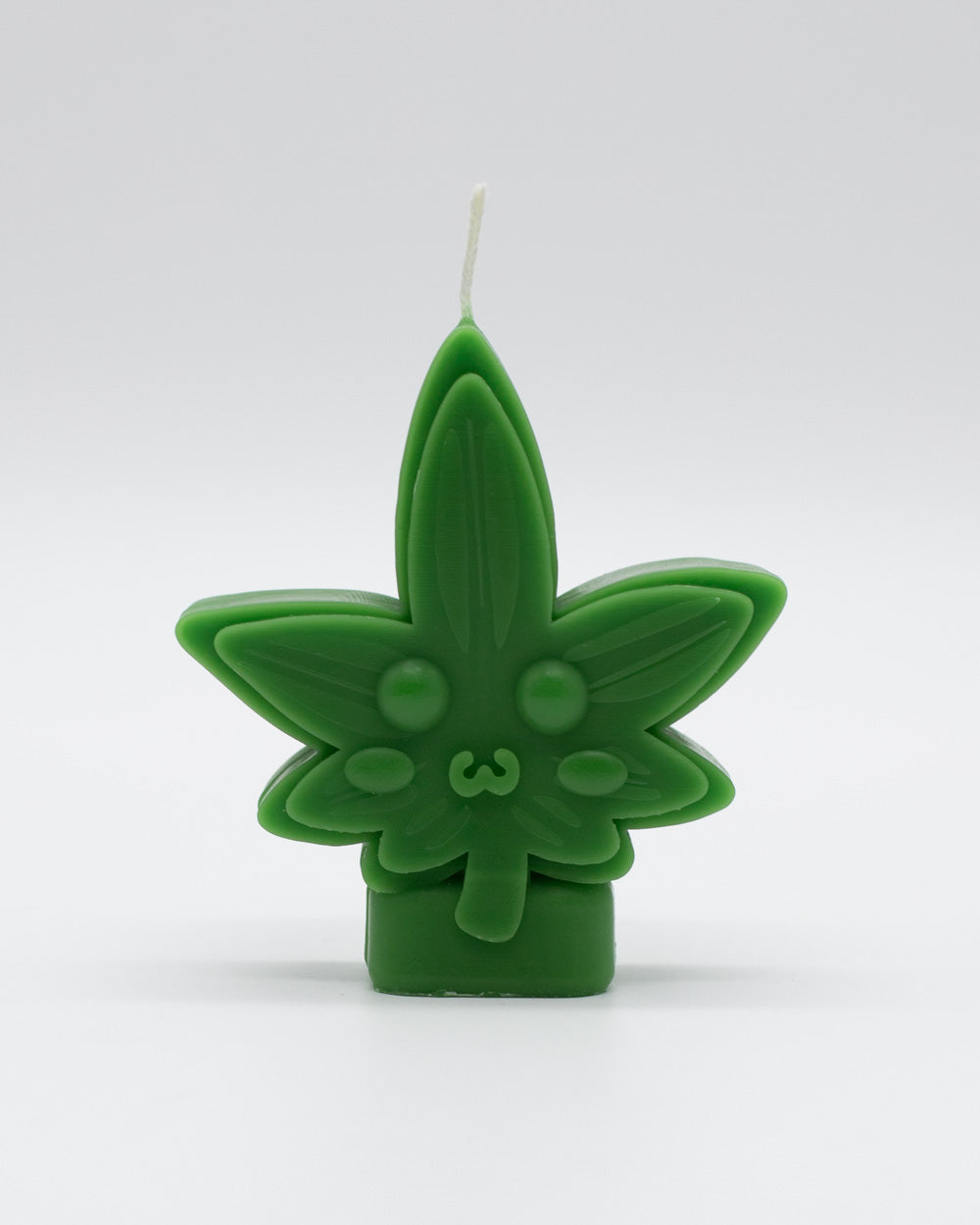 Mr Cute Leaf Candle