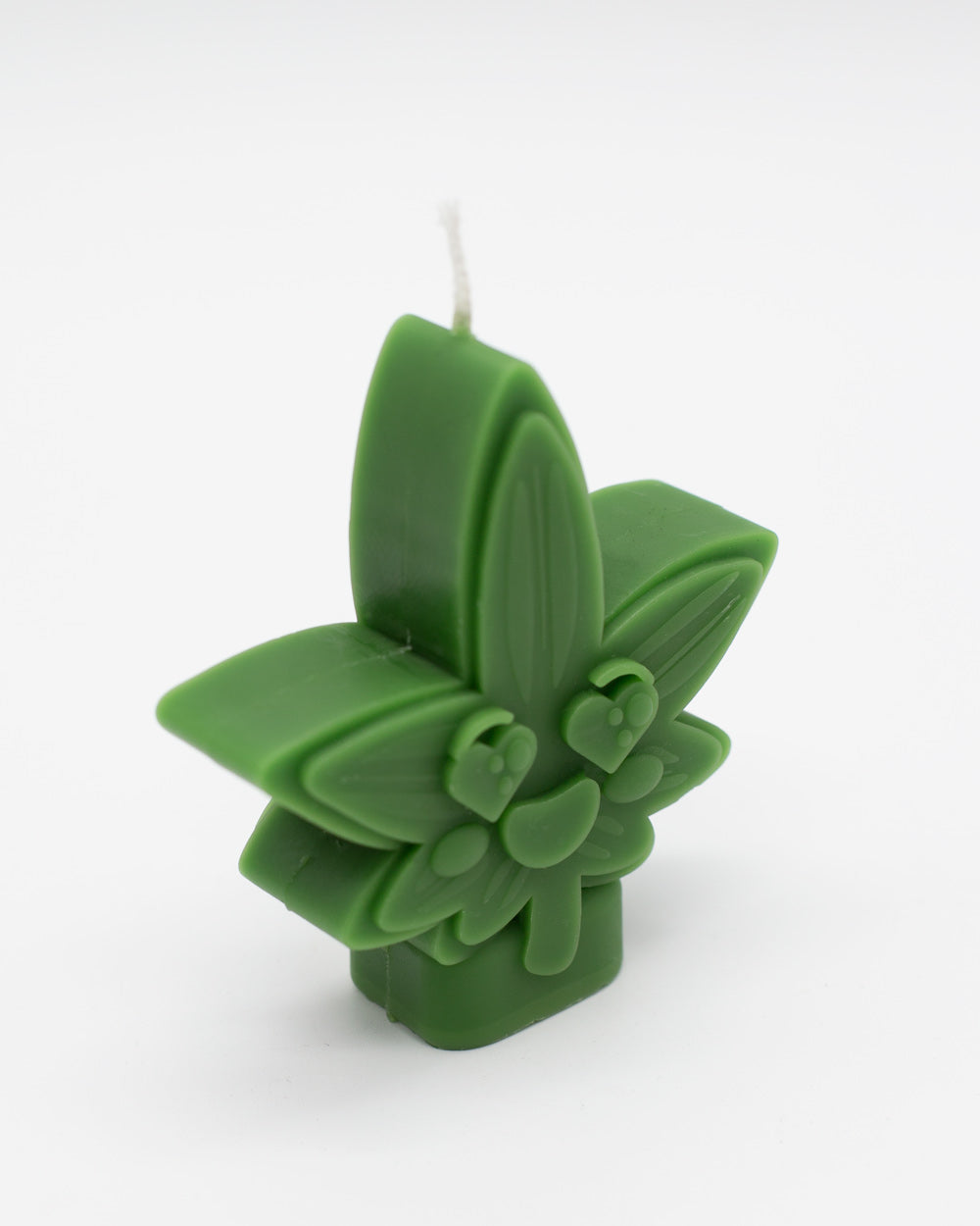 Mrs Cute Leaf Candle