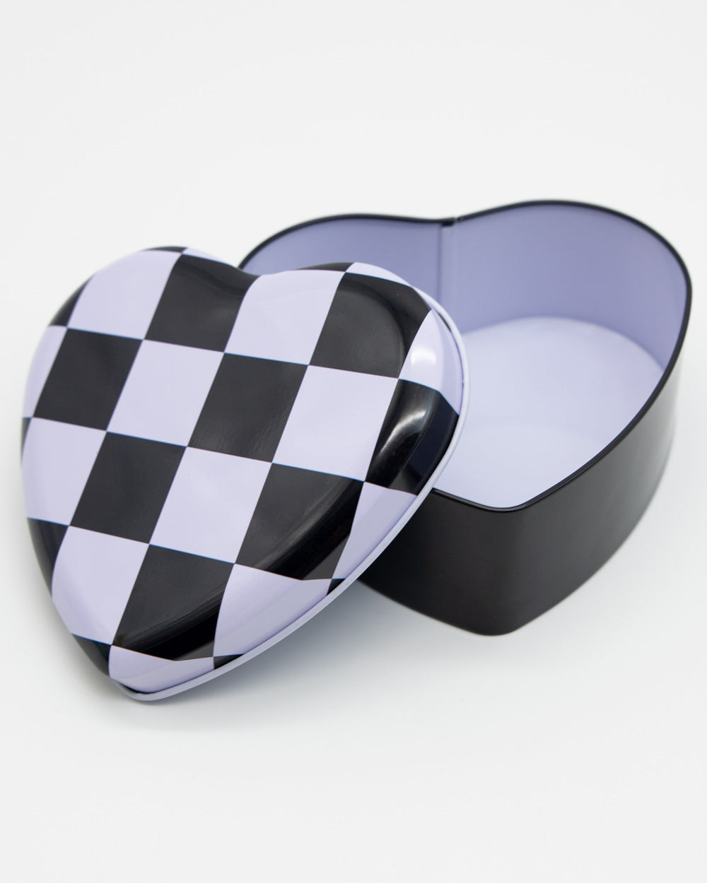 Checkers Heart-Shaped Metal Tin