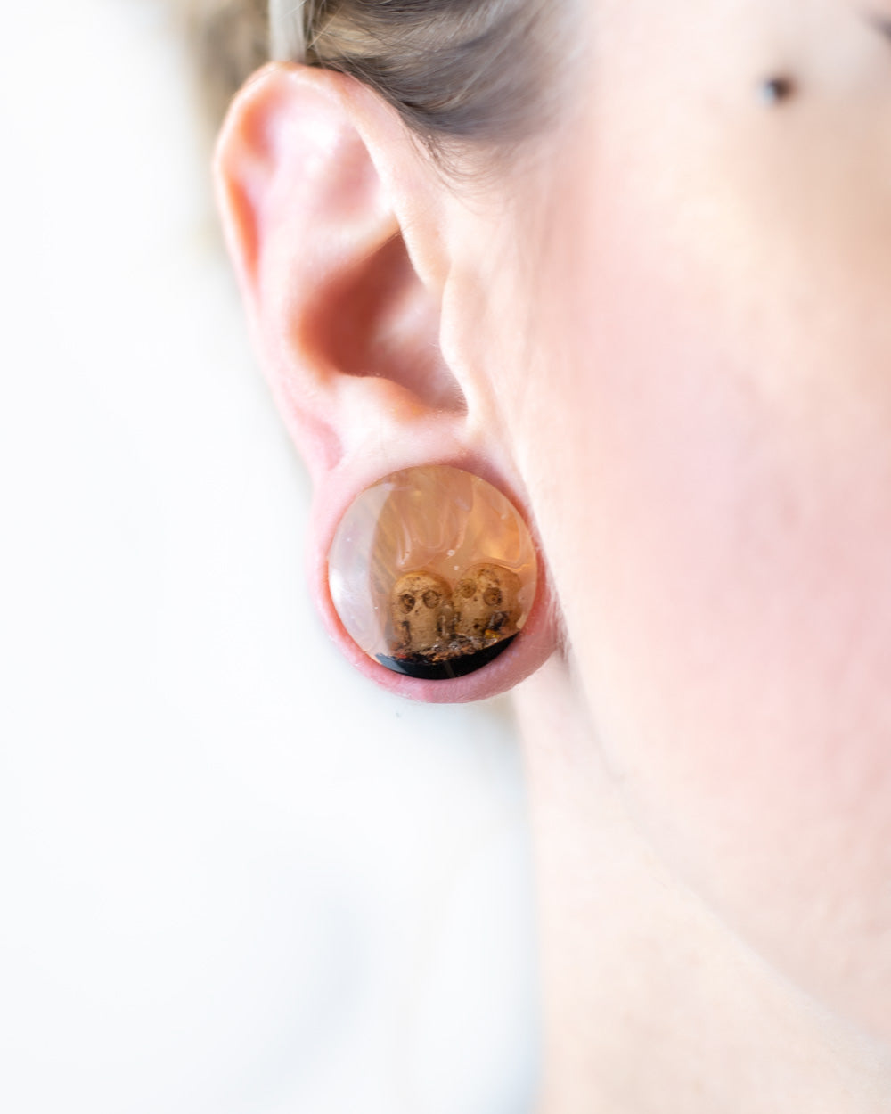 Skull Treasure Epoxy Plug